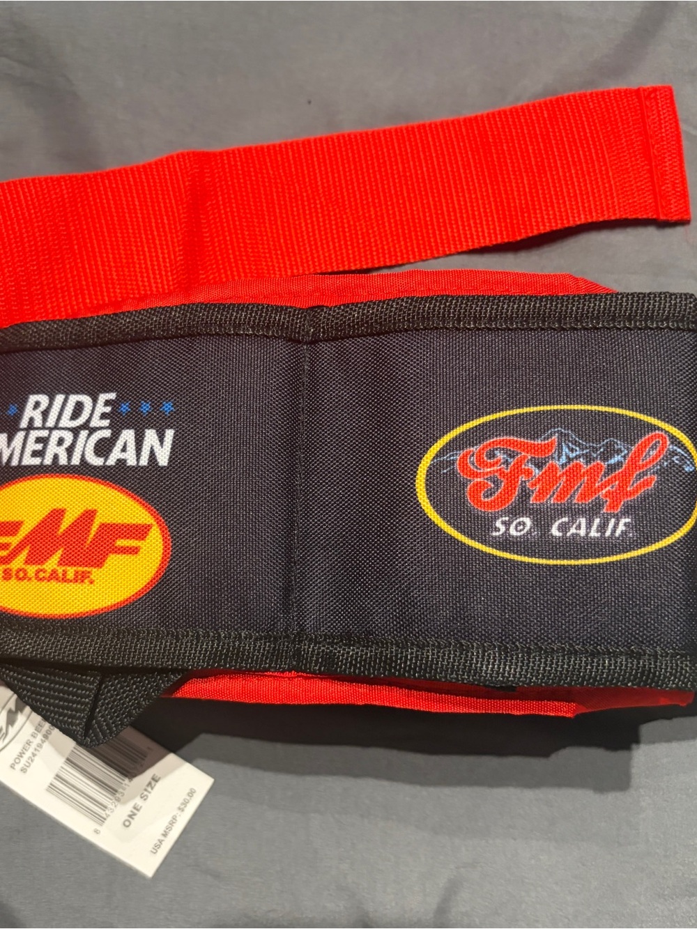 New FMF Racing Power Beer Belt 6 Can Holder Adjustable Black Red SU24194900 BLK - Picture 4 of 6